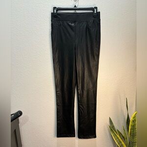 NWT-  Ana & Ava Black Jegging. Pocket Detail Front and Back Size small